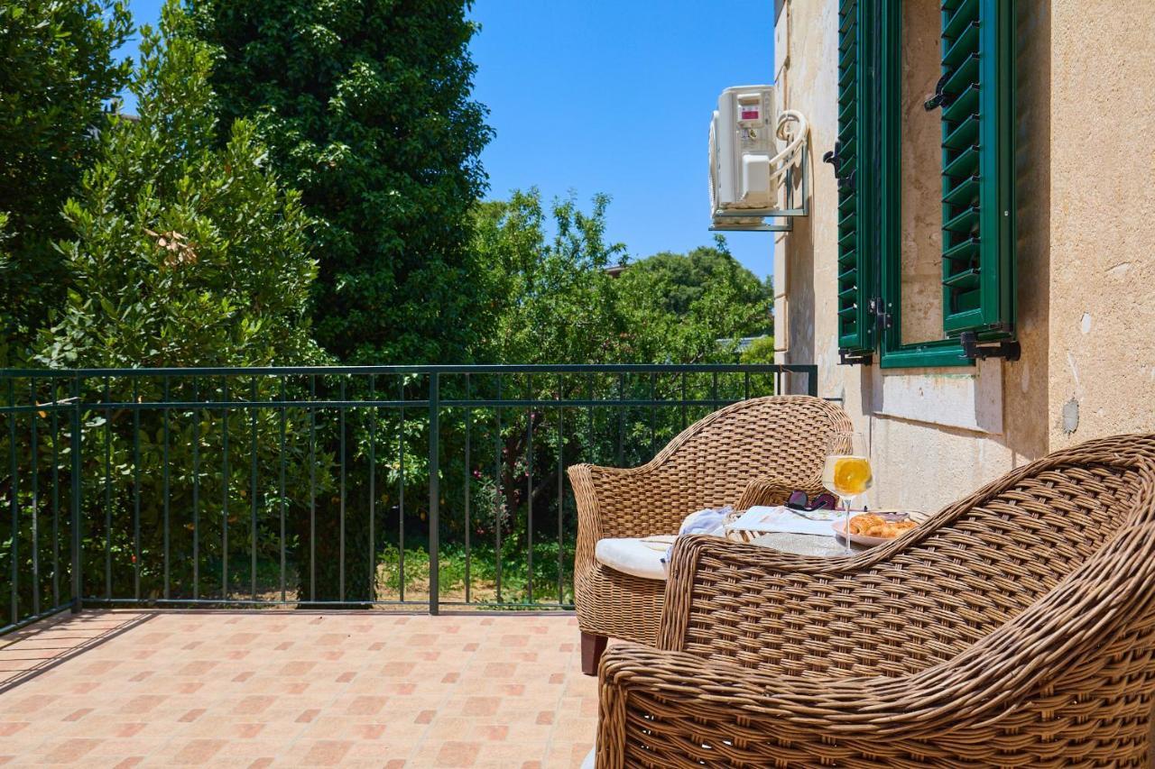 Apartment Fragola Дубровник Екстериор снимка