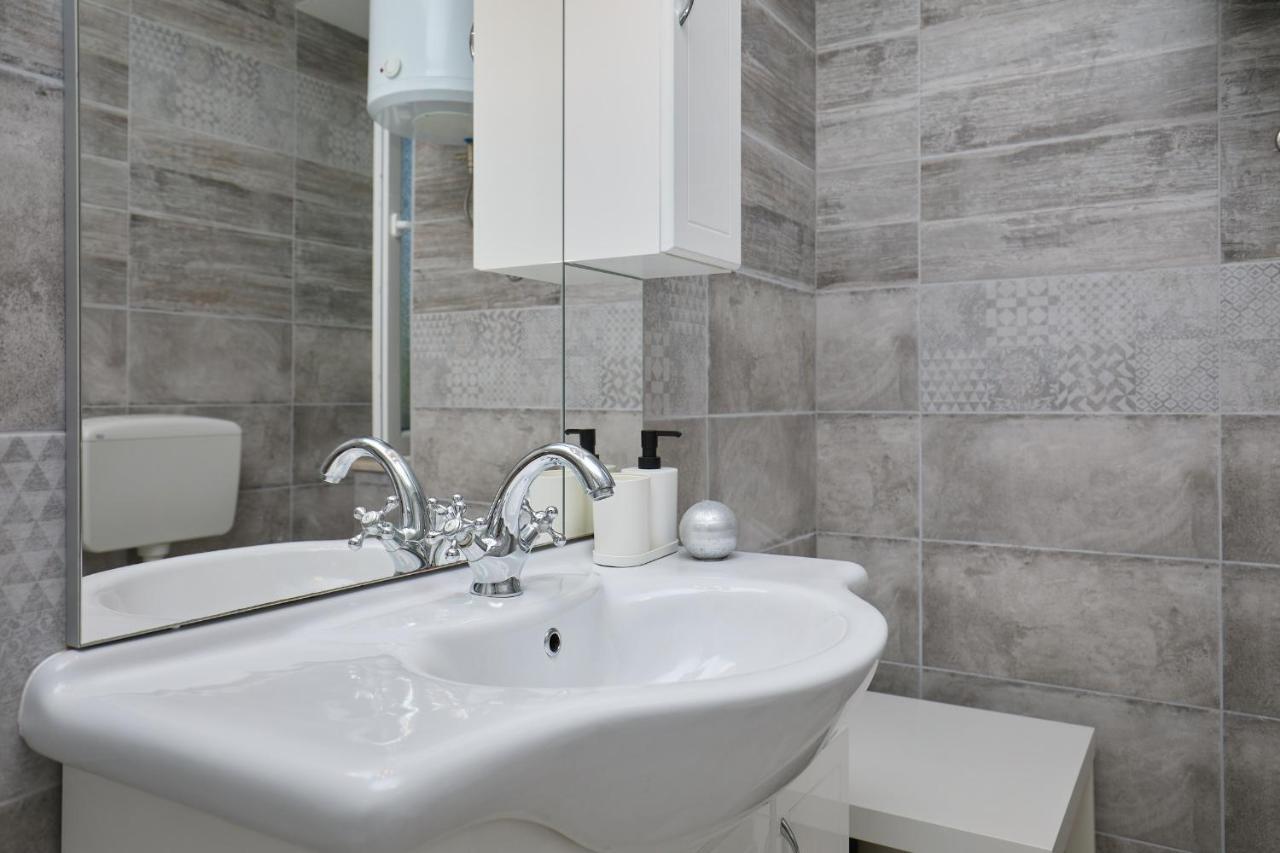 Apartment Fragola Дубровник Екстериор снимка